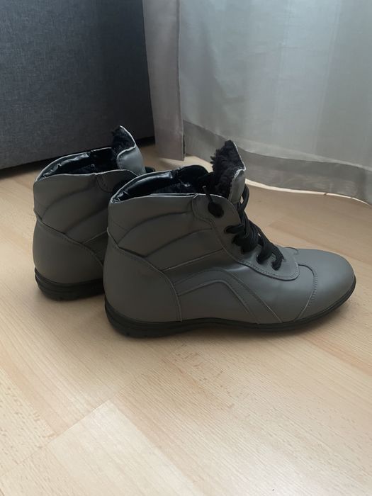 Ортопедични зимни обувки от естествена кожа