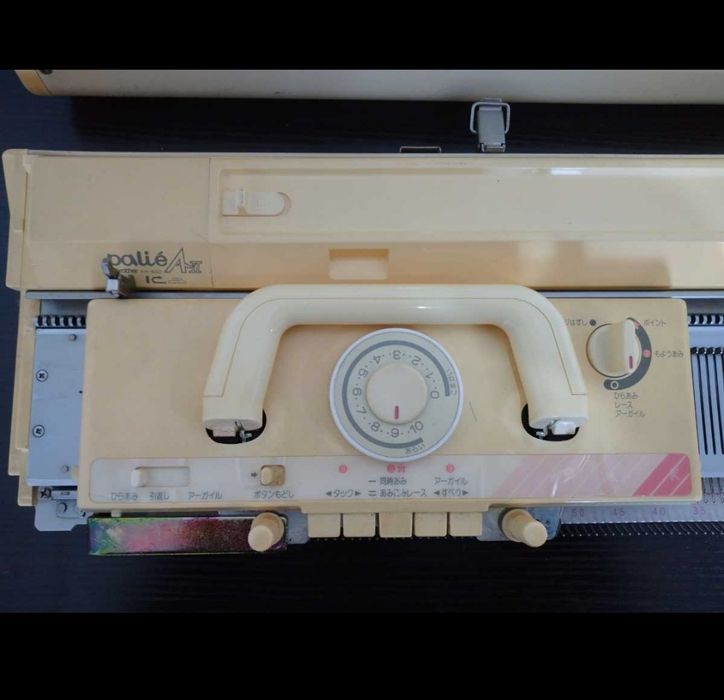 Вязальная машина Brother kh 892
