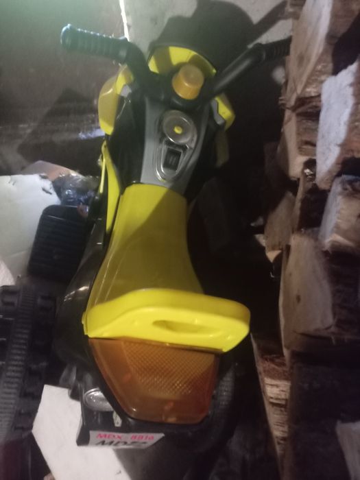 Продавам всичко това