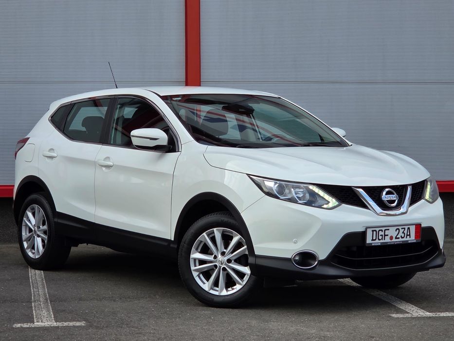 Nissan Qashqai/ 1.6 Diesel/ 131 Cp / Euro 6/ Cameră / Line Assist / Manuală 6+1 / Alb / 2017