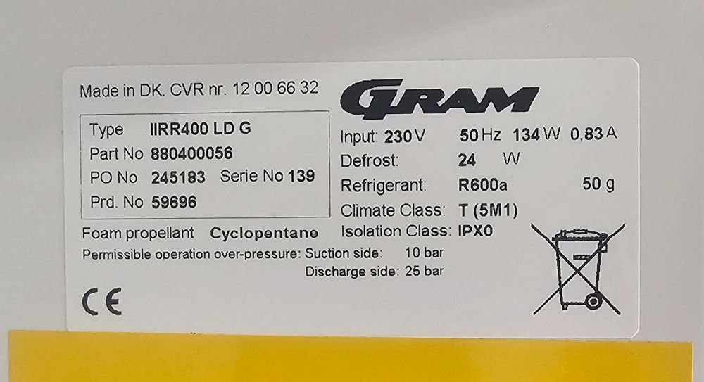 Професионален хладилник GRAM IIRR400 LD G (Произведен в Дания)