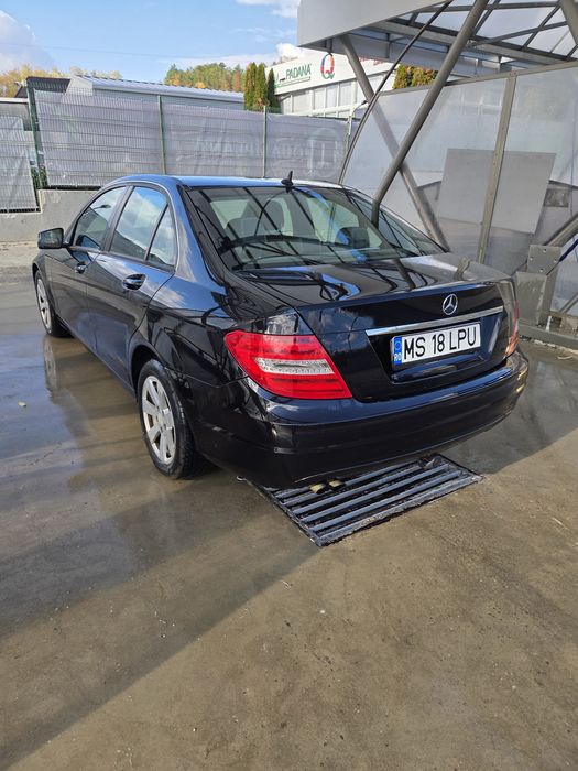 MERCEDES-BENZ C-Class 2011 — imagine 4