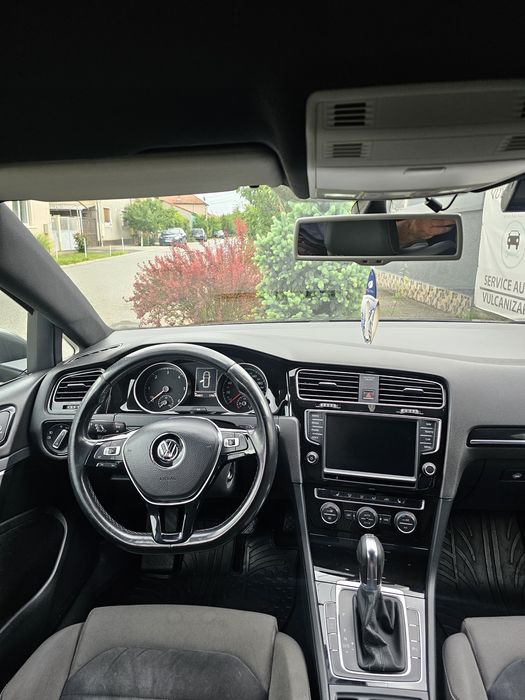VOLKSWAGEN Golf 2014 — imagine 5