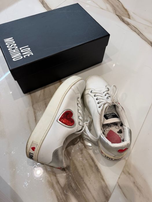 Love moschino 38 номер
