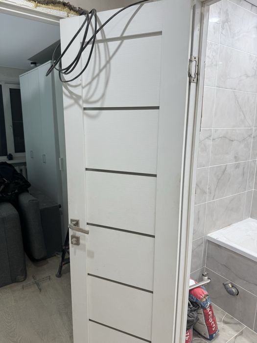 Продам двери межкомнатные