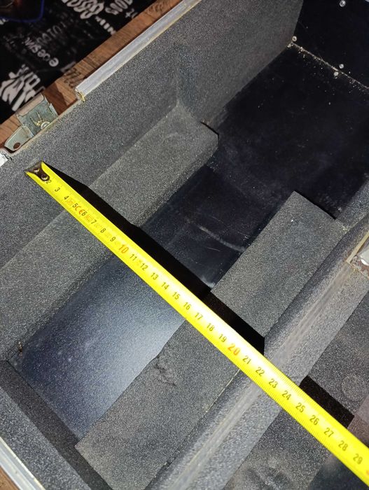 Твърд кейс за DJ музикант