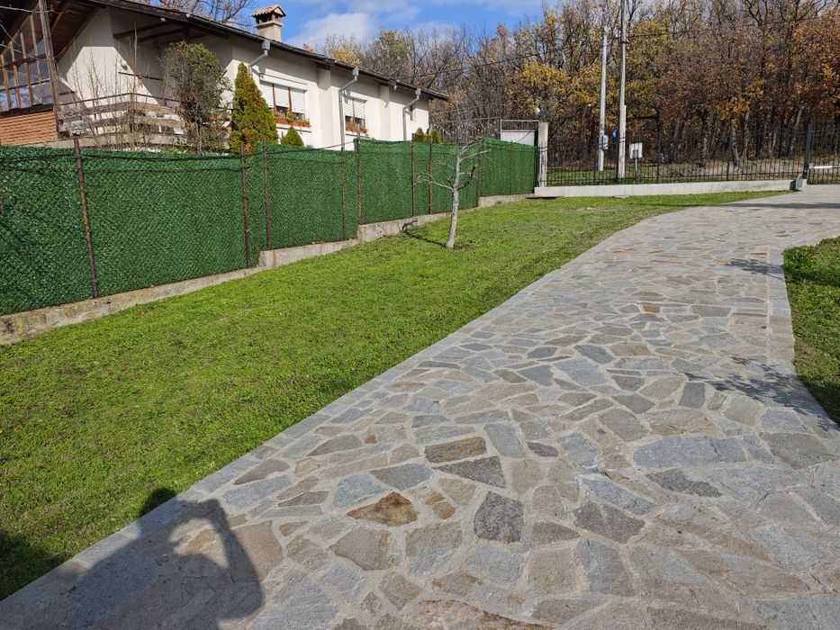 Косене и подръжка на градини