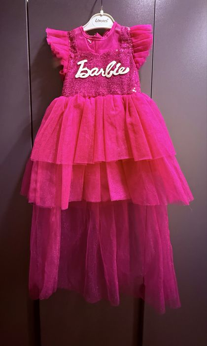 Платье размер 26 цена 4000 доставка такси за ваш счет