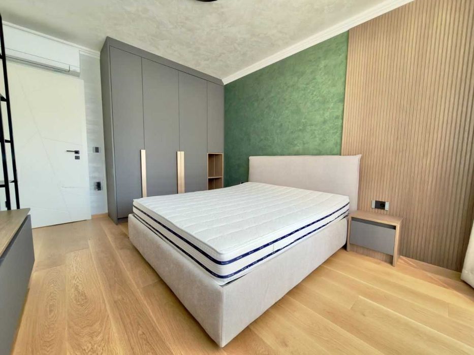 Дава се под наем Тристаен апартамент в София, Люлин 10 - 91 кв.м за 847.62 € - Снимка #2