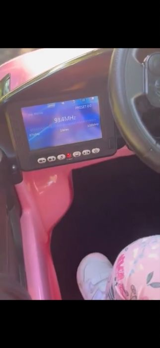 Masina electrica pentru copii Range rove roz