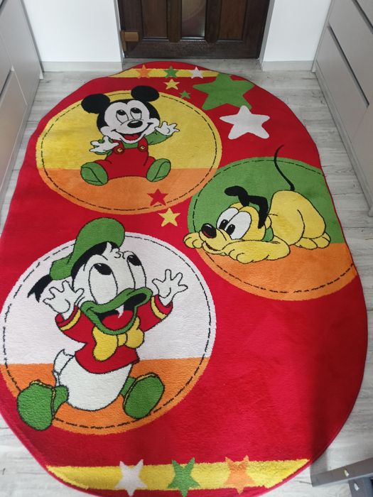 Covor cu personaje Disney