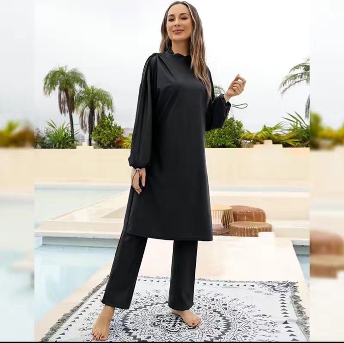 Продаётся купальники новые