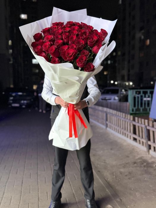 Цветы красный роза