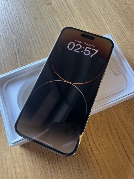 Продам 14 про макс 256 гб