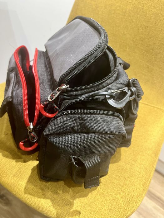 Чанта за спининг риболов Golden Catch