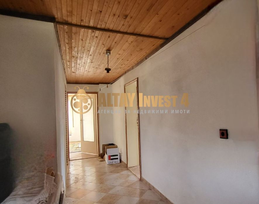 Продава се Къща в Генерал Тошево - 200 кв.м за 375 €/кв.м - Снимка #2