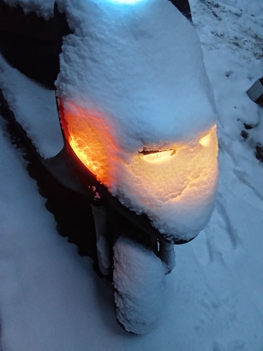 Schimb sau vind 2 scutere iamaha mbk