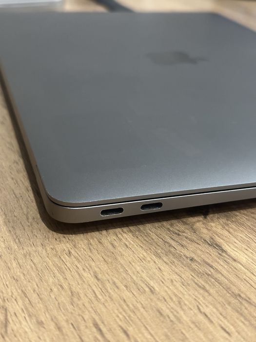 Macbook air m1 8/256