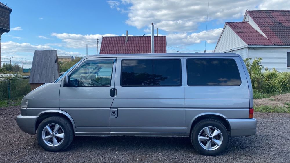 Продам бус фольцваген т4