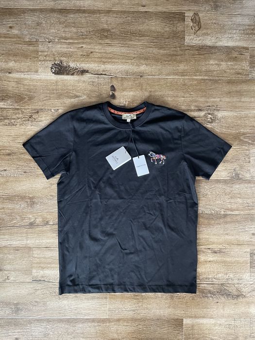 Tricou hermes cu cal brodat ,negru,nou cu eticheta