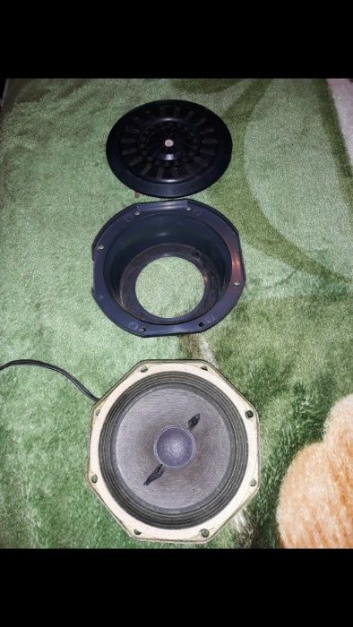 Difuzor de medie impedanța 4 ohmi, 12 cm