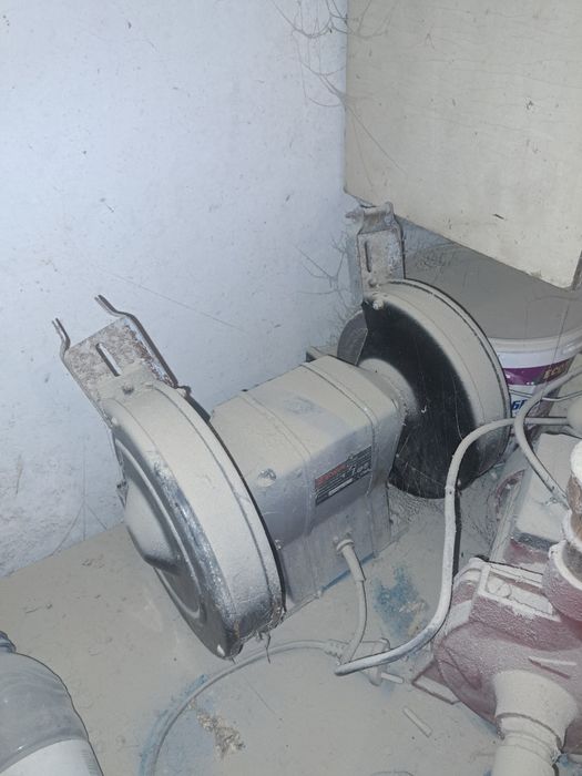 Точилный станок рабочий