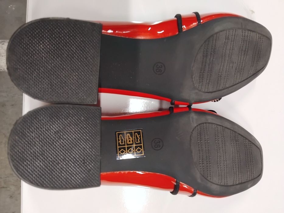 Дамски обувки 36