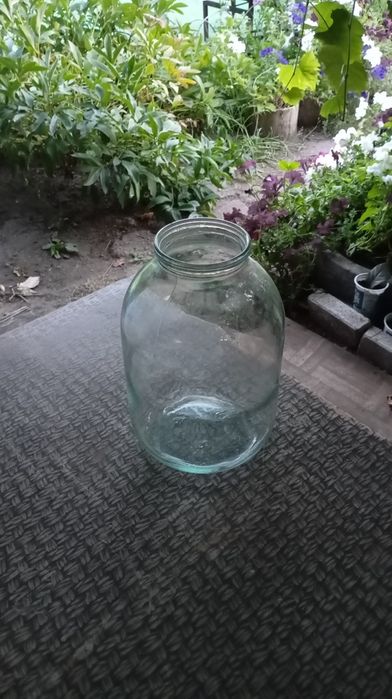 Продам банки 3 литра