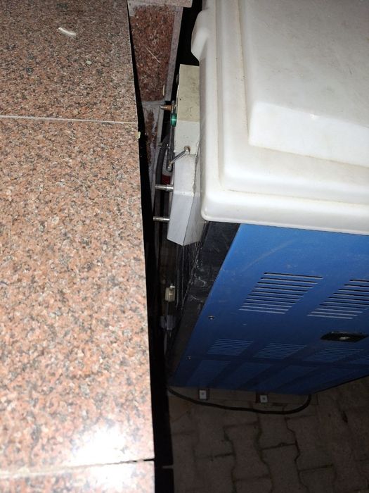 Frezzir, joʻxori qiladigan apparat va golscar sotiladi