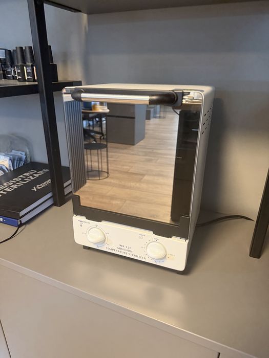 Sterilizator pupinel