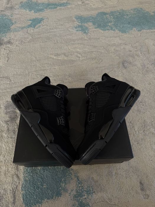 Jordan Retro 4 Black Cat