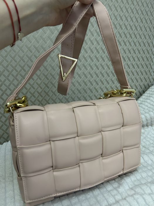 geanta Bottega Veneta