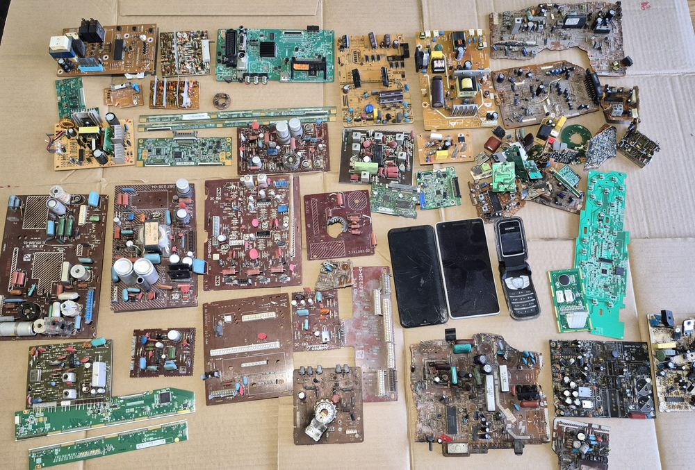 Електронна скрап.