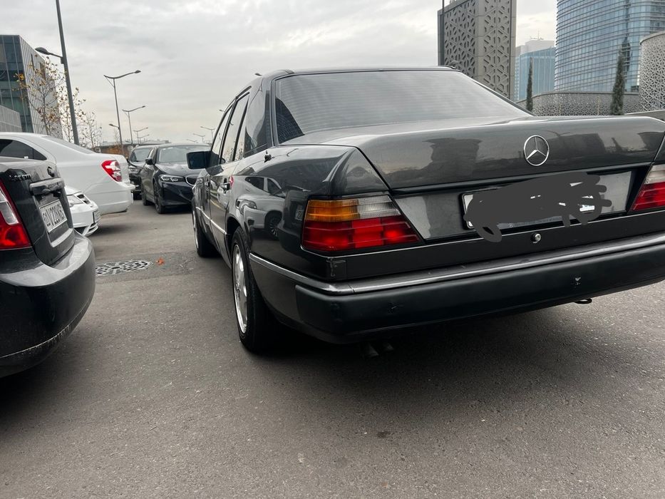 Mercedes w124 E320