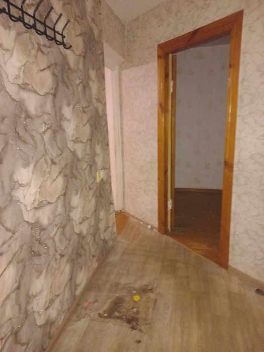 Продам 2 комн. квартиру район кафе  Мороженое