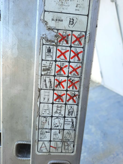 Лестница стремянка 3/11 KRAUSE