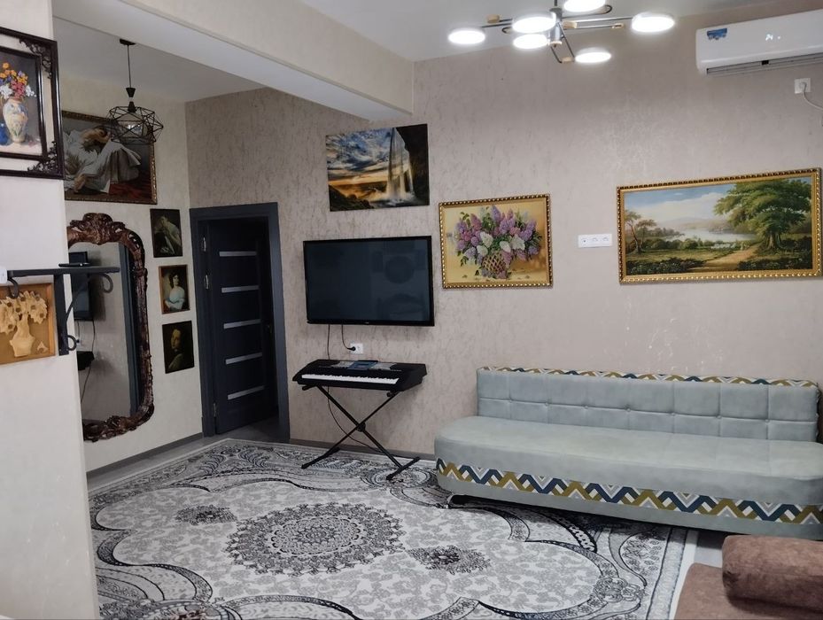 Продам квартиру 2 комнаты 1 этаж 72 м²  ориентир Мирабадский РОВД