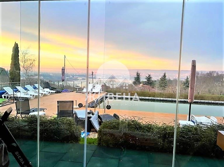 Продава се Четиристаен апартамент в Варна, Аспарухово - 124 кв.м за 2500 €/кв.м - Снимка #5