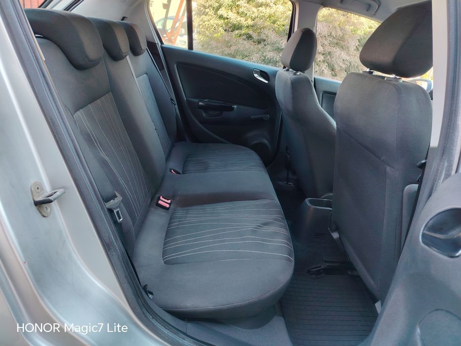 Opel CORSA D 1.3 cdti E4 an 2008 A/C  148.700km