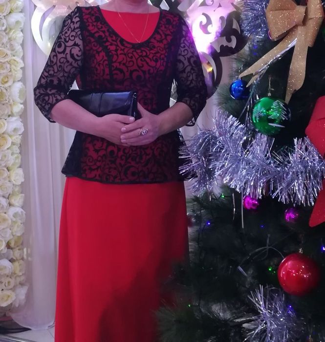 Продам платье нарядное