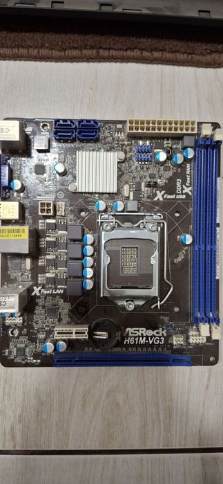 Материнская плата