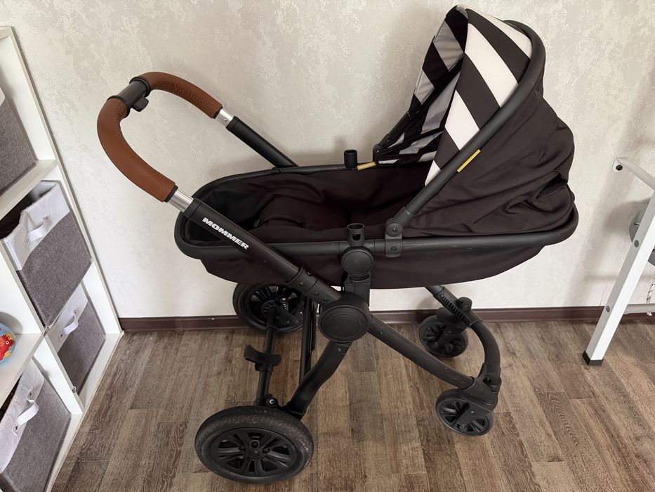 Продам Коляску-трансформер Happy Baby MOMMER!