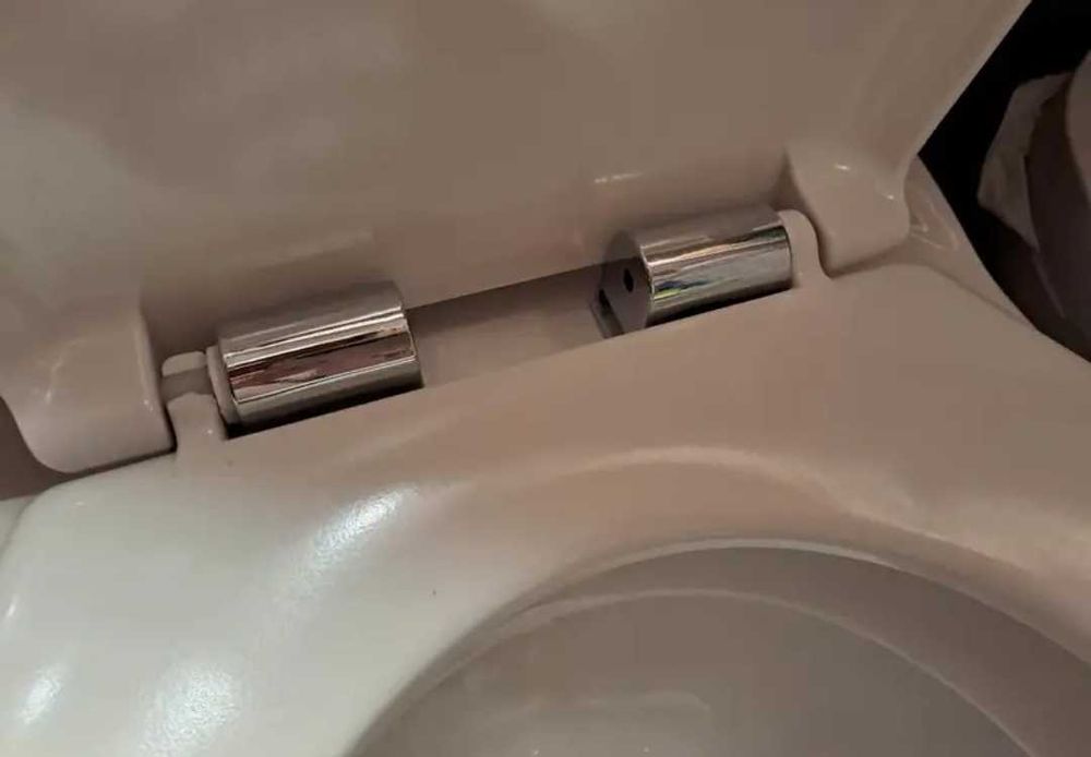 Комплект панти за тоалетна седалка с плавно затваряне, панти за WC