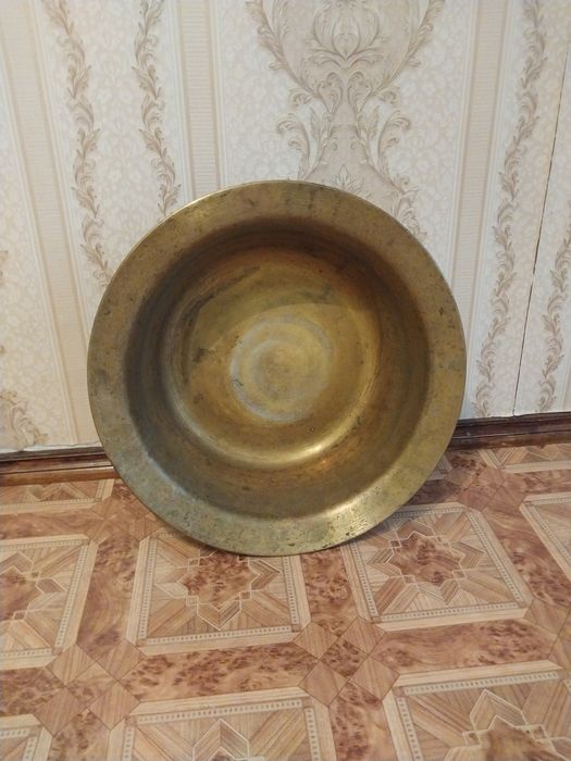 Советский латунный таз.