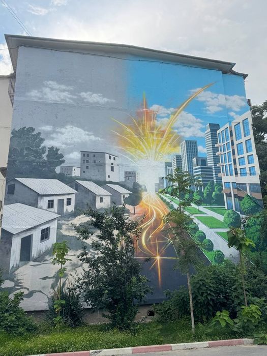 Rassom художник mural bog'cha va maktab devoriga rasmlar