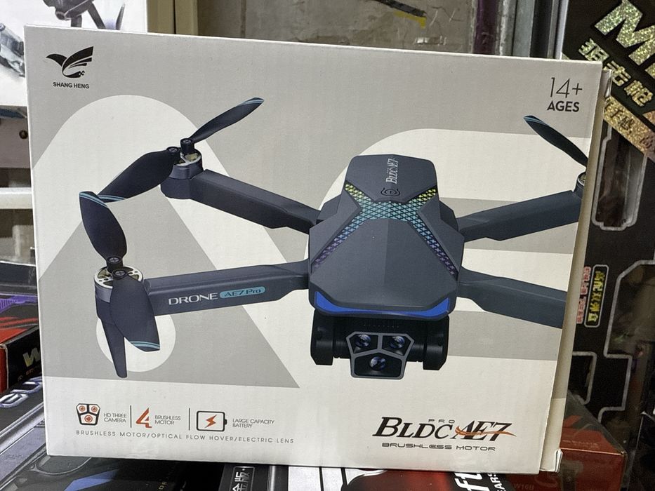 дрон игрушка камера