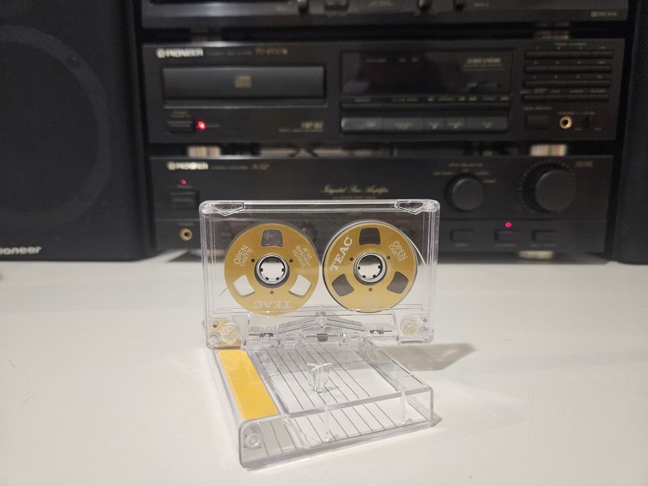 Casete audio cu protecție de aluminiu