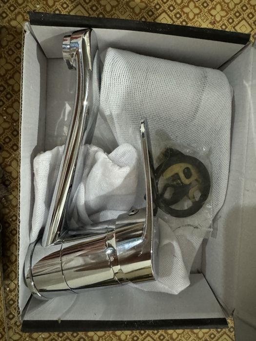 Смеситель для раковины