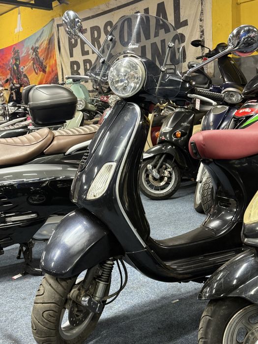 Piaggio  Vespa lx 124 2006 - 125cc - 25.070km