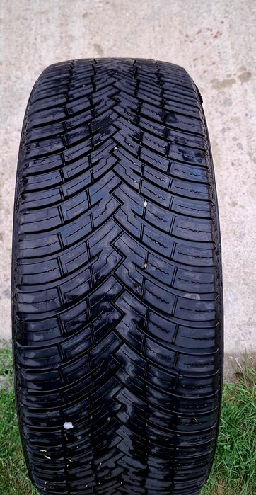 Pirelli Cinturato All Season 225/45 R19